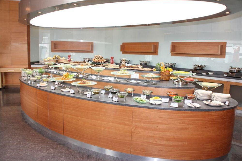 & Centre Apart Otel 4*